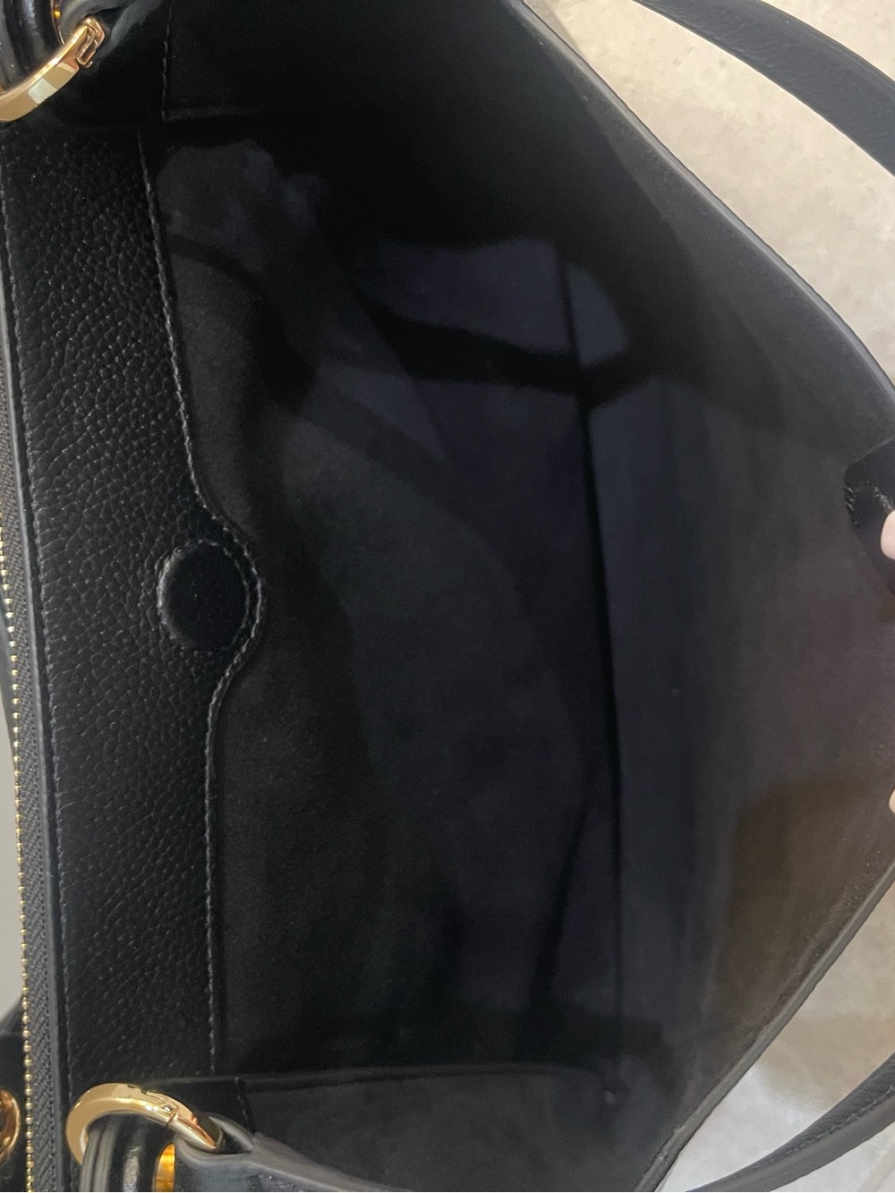 Cole HAAN Black Leather Tote Bag with Gold Hardware - Picture 4 of 7